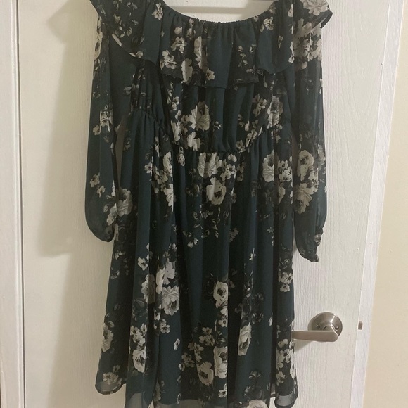 Torrid Chiffon Off Shoulder Dress - Picture 2 of 2